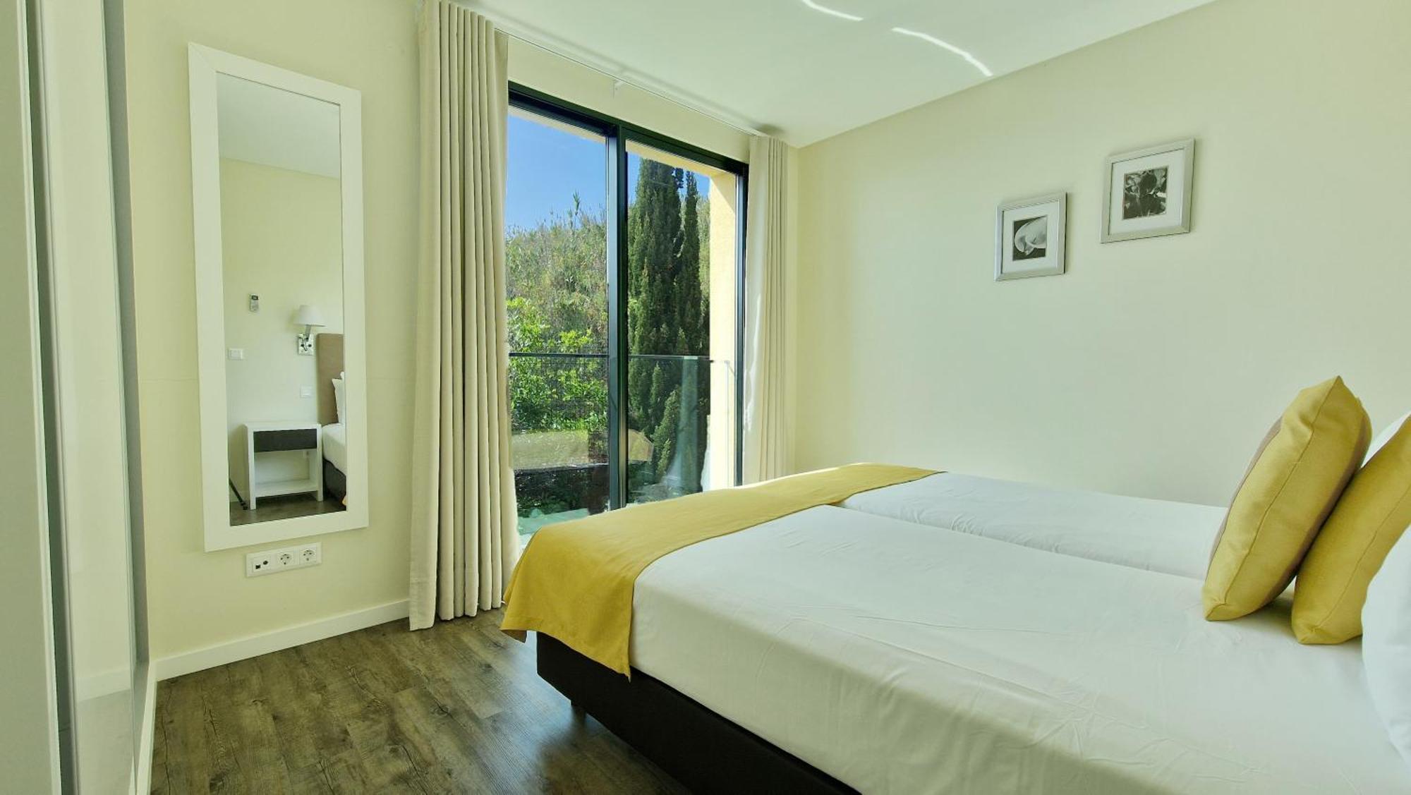 Eden Sun - A Modern Luxury Villa With A Panoramic View Prazeres Eksteriør bilde